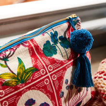 Load image into Gallery viewer, Gigi Cosmetic Bag
