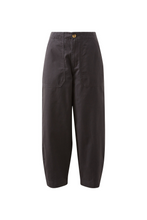 Load image into Gallery viewer, Weekender Pant - Washed Black
