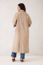 Load image into Gallery viewer, Spring Coat - Sand
