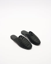 Load image into Gallery viewer, Sari Mule - Black
