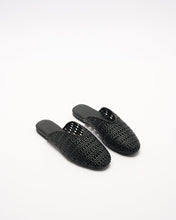 Load image into Gallery viewer, Sari Mule - Black
