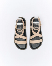Load image into Gallery viewer, Presly Leather Sandal - Oyster
