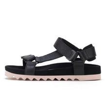 Load image into Gallery viewer, Sandal Tooth Wedge - Black &amp; Pink
