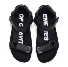 Load image into Gallery viewer, Sandal Tooth Wedge - Black &amp; Pink
