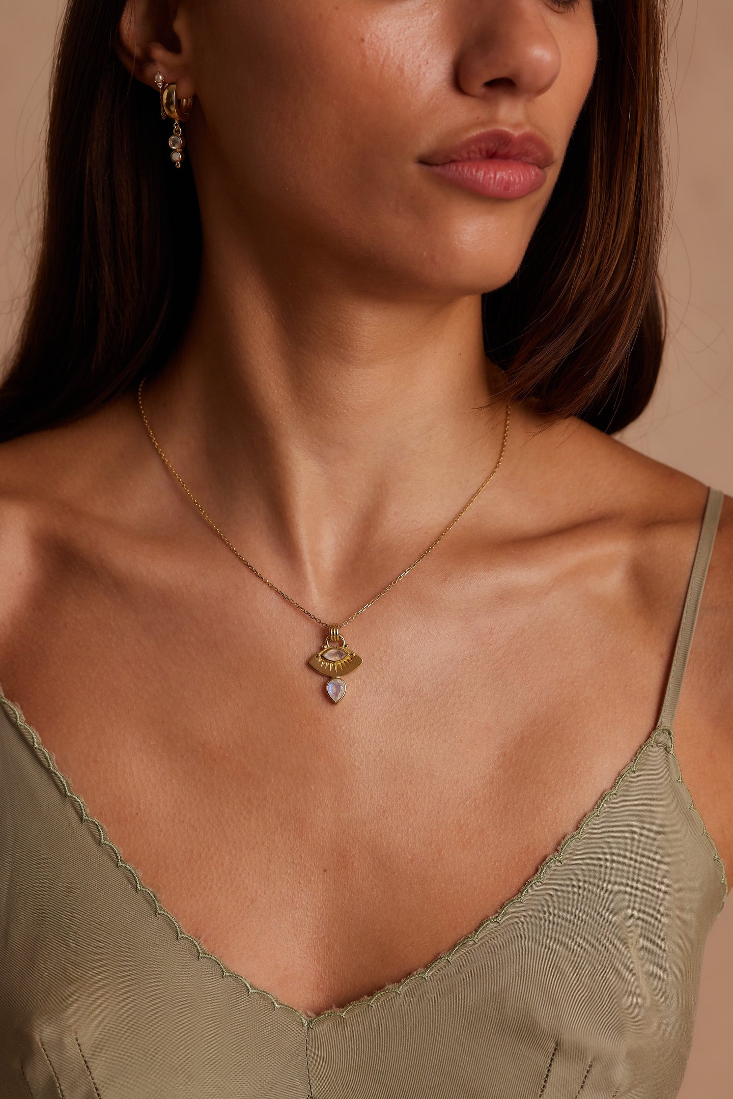 Ray Moonstone Gold Necklace