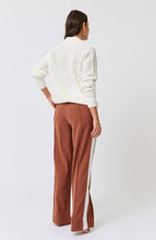 Load image into Gallery viewer, Raina Pant - Rust
