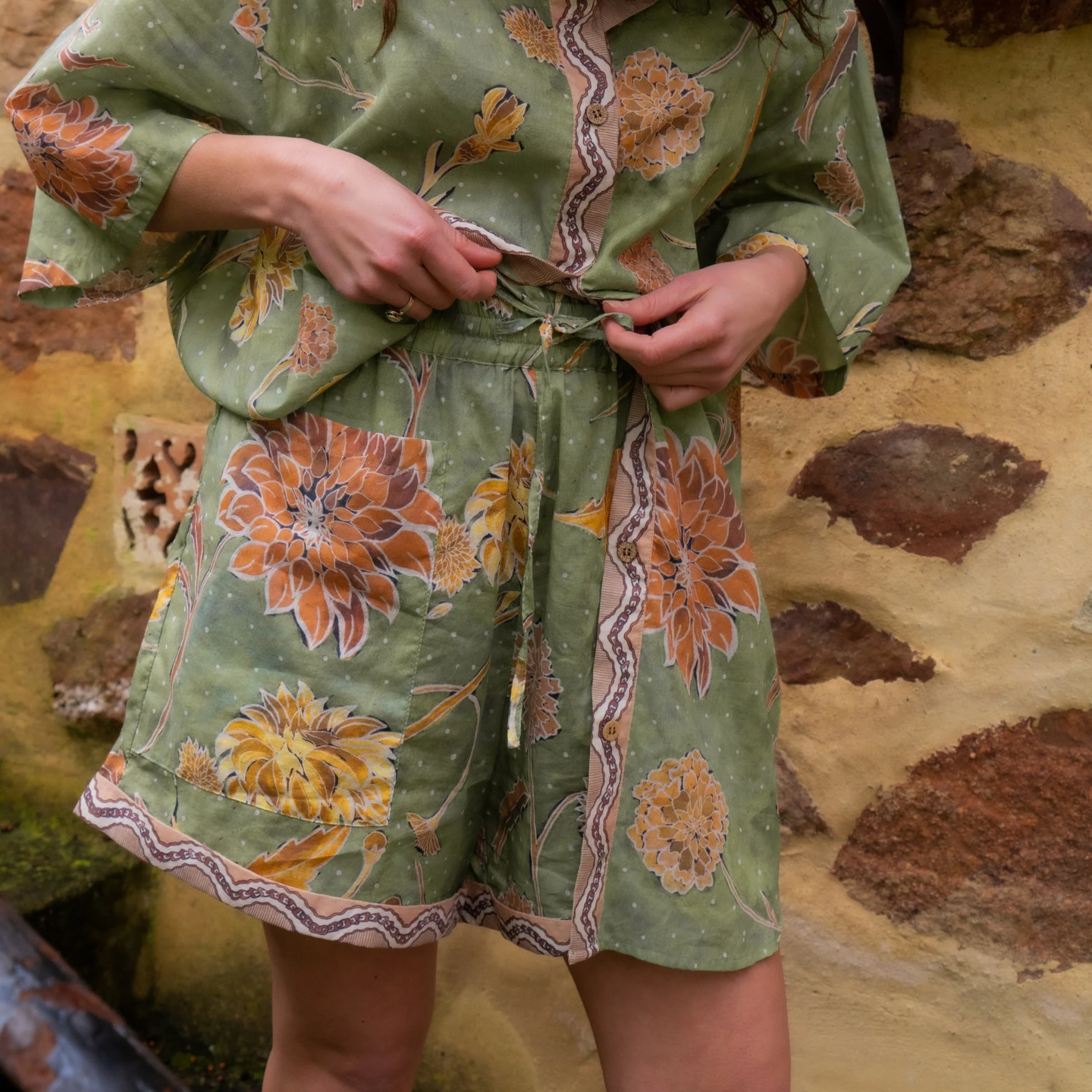 Dahlia Shorts - Moss