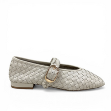 Load image into Gallery viewer, Mt Bulla Ballet Flat - Cream
