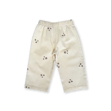 Load image into Gallery viewer, Organic Denim Wild Flower Embroidery Pant - Milk
