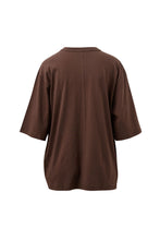 Load image into Gallery viewer, Luna Relaxed Tee - Brunette
