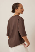 Load image into Gallery viewer, Luna Relaxed Tee - Brunette
